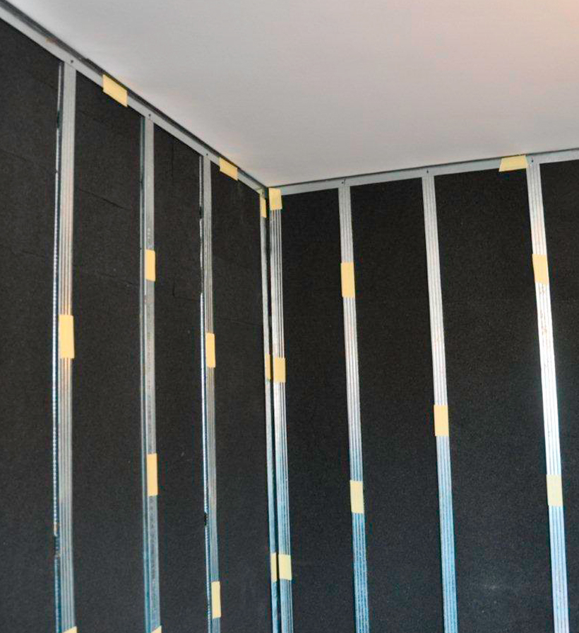 Acoustic insulation